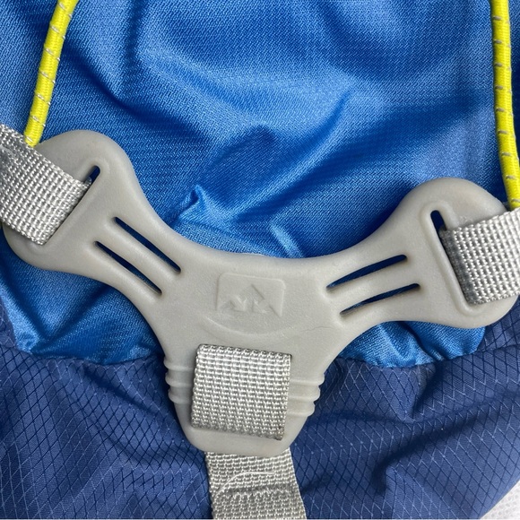 Nathan Intensity 2L Hydration Vest (No Bladder) - Picture 9 of 11